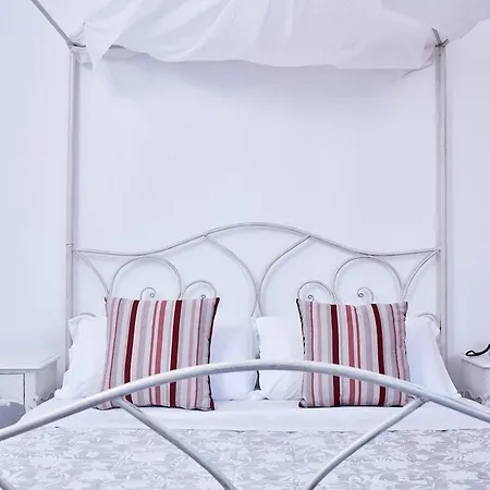 Orabel Santorini (adults Only) Aparthotel 4*