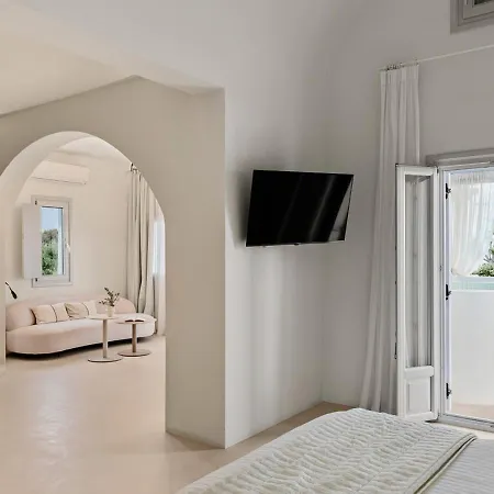Ξενοδοχείο με διαμερίσματα Orabel Santorini (adults Only) 4*