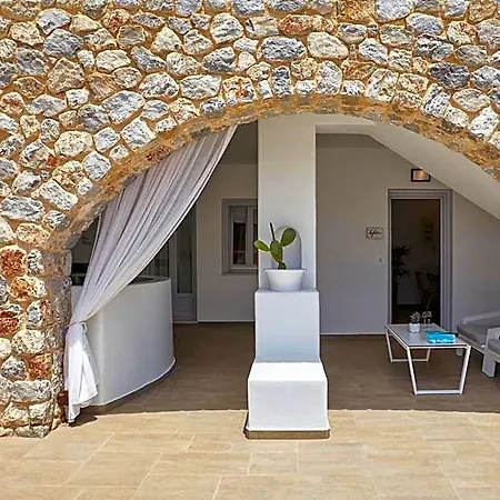 Orabel Santorini (adults Only) 公寓式酒店
