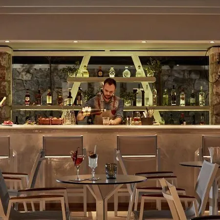 شقة فندقية Orabel Santorini (adults Only) 4*