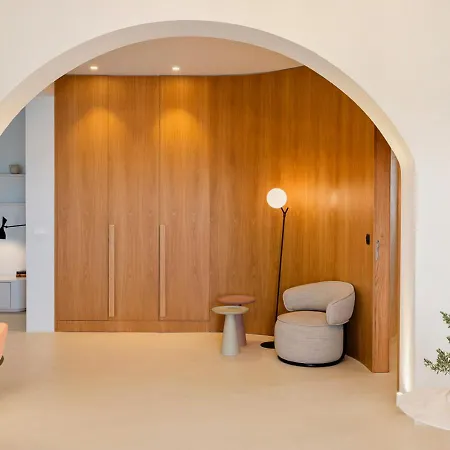 Апарт-отель Orabel Santorini (adults Only) Периволос
