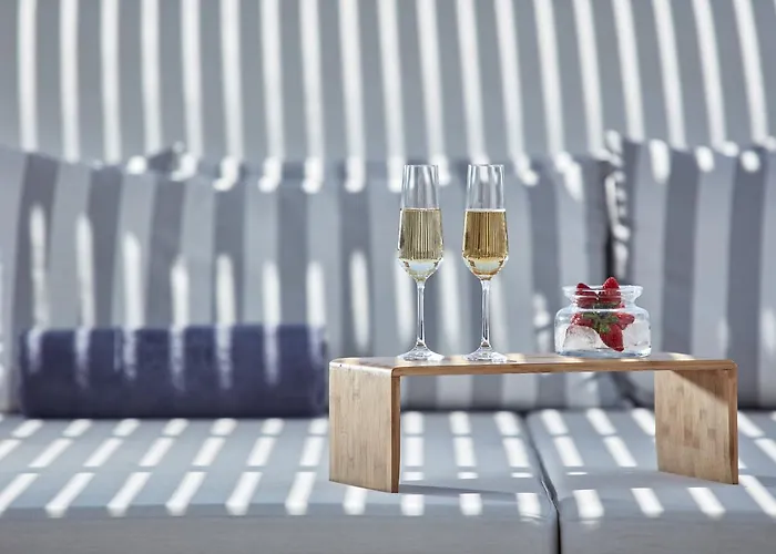 Orabel Santorini (adults Only) 4*