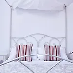 Orabel Santorini (adults Only) Apart-hotel 4*